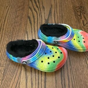Crocs CLASSIC LINED SPRAY DYE CLOG. Size c12.